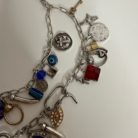 Free People - Silver Maxamillion Charm Necklace Cross my heart - NWT - Picture 10 of 10